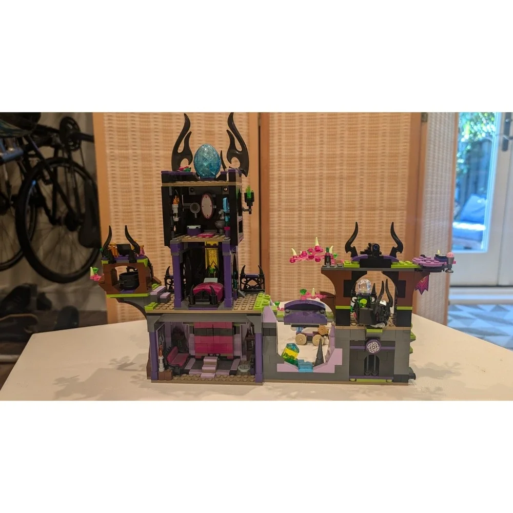 Lego Elves Ragana's Magic Shadow Castle 41180 with Manual almost complete